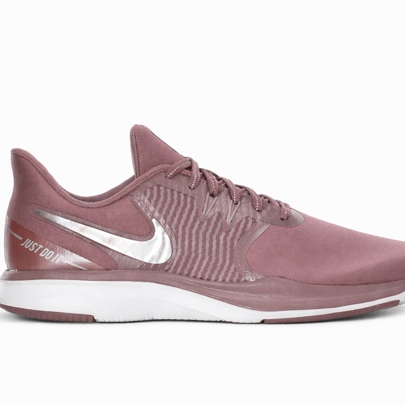 Nike Shoes - Nike tr8 muave sneakers